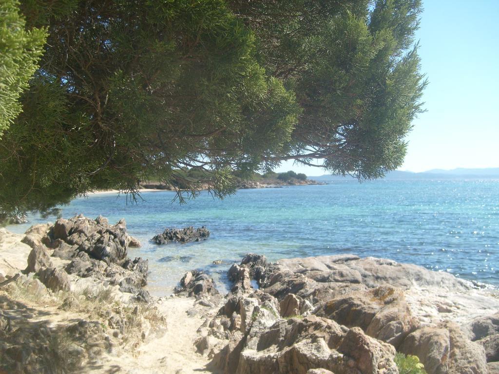 Residence Spiaggia Bianca Golfo Aranci Luaran gambar