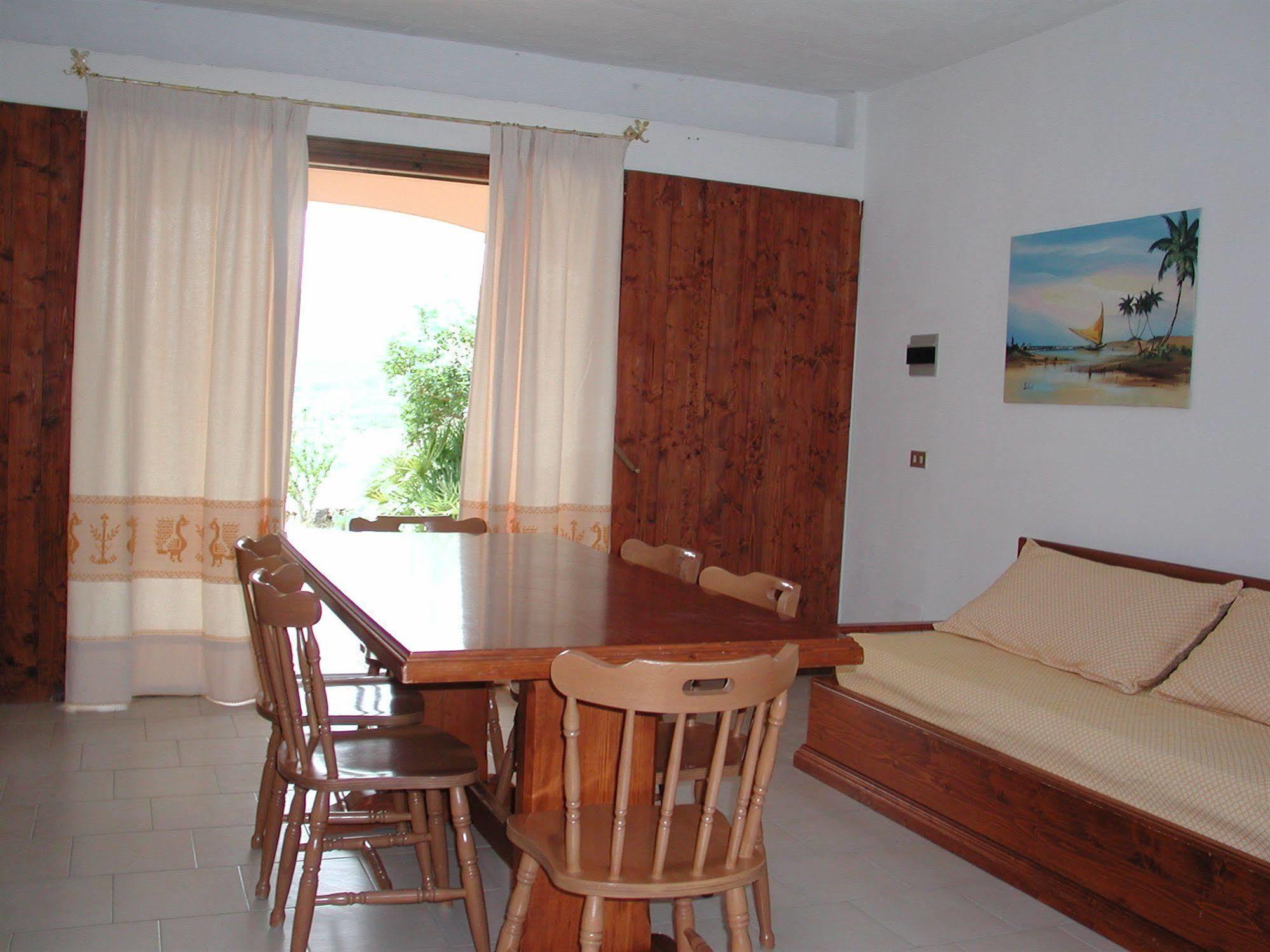 Residence Spiaggia Bianca Golfo Aranci Luaran gambar