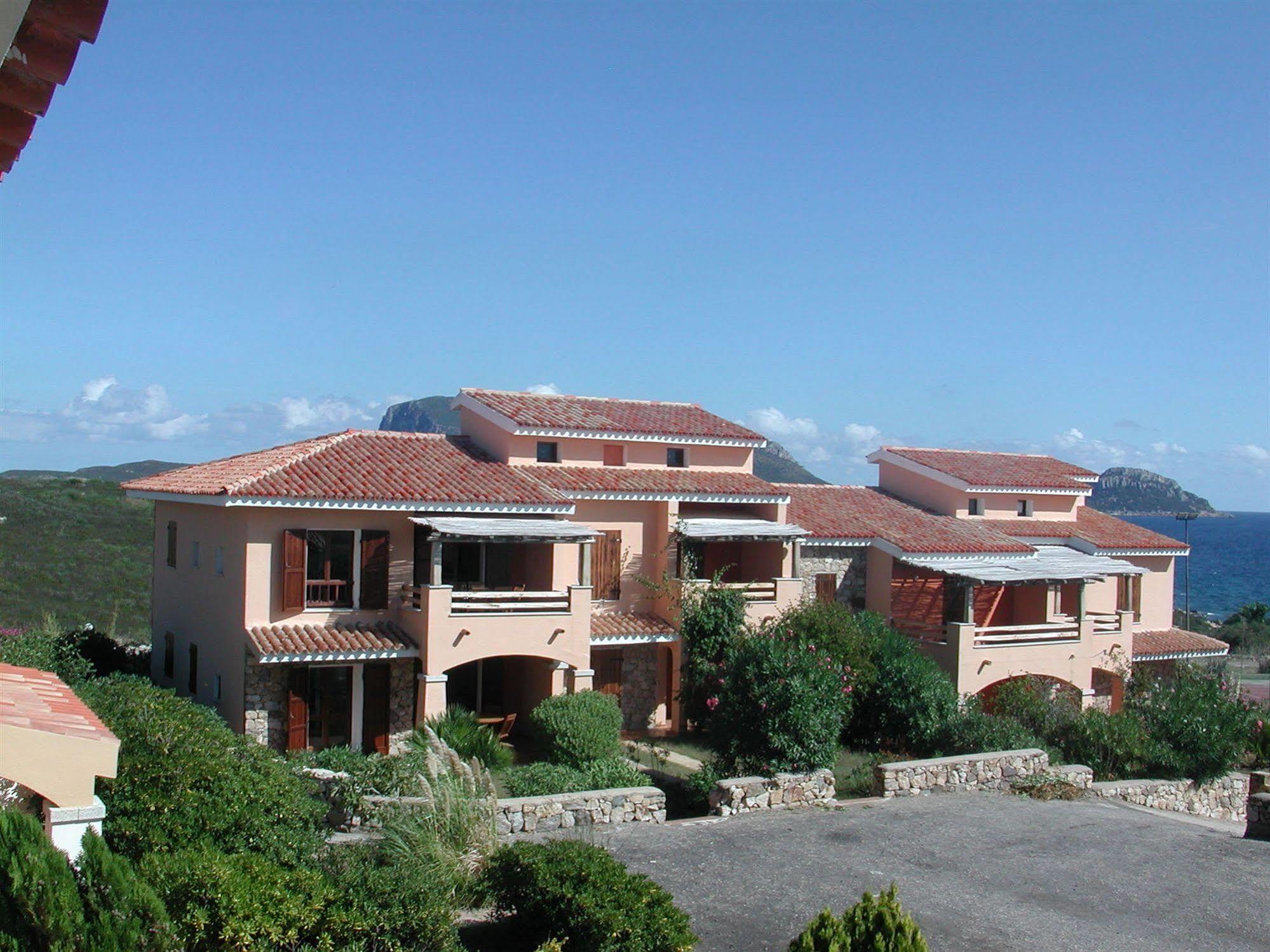 Residence Spiaggia Bianca Golfo Aranci Luaran gambar
